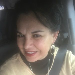 Meet your Posher, Marla